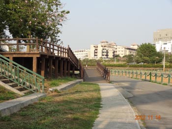 DuWei Park-Canalcycleway1 